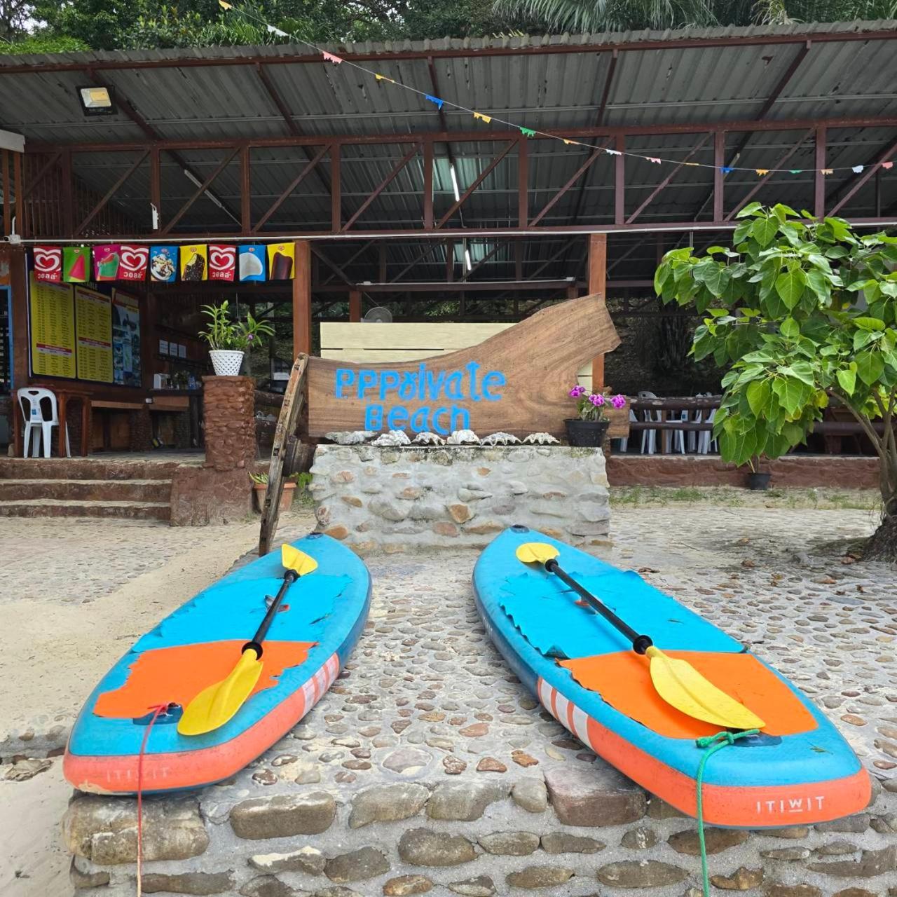 Phi Phi Private Beach Resort Exterior photo