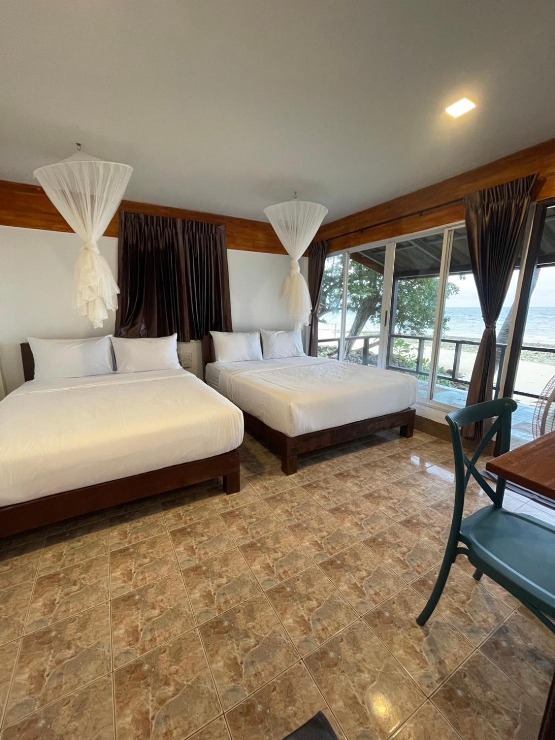 Phi Phi Private Beach Resort Exterior photo